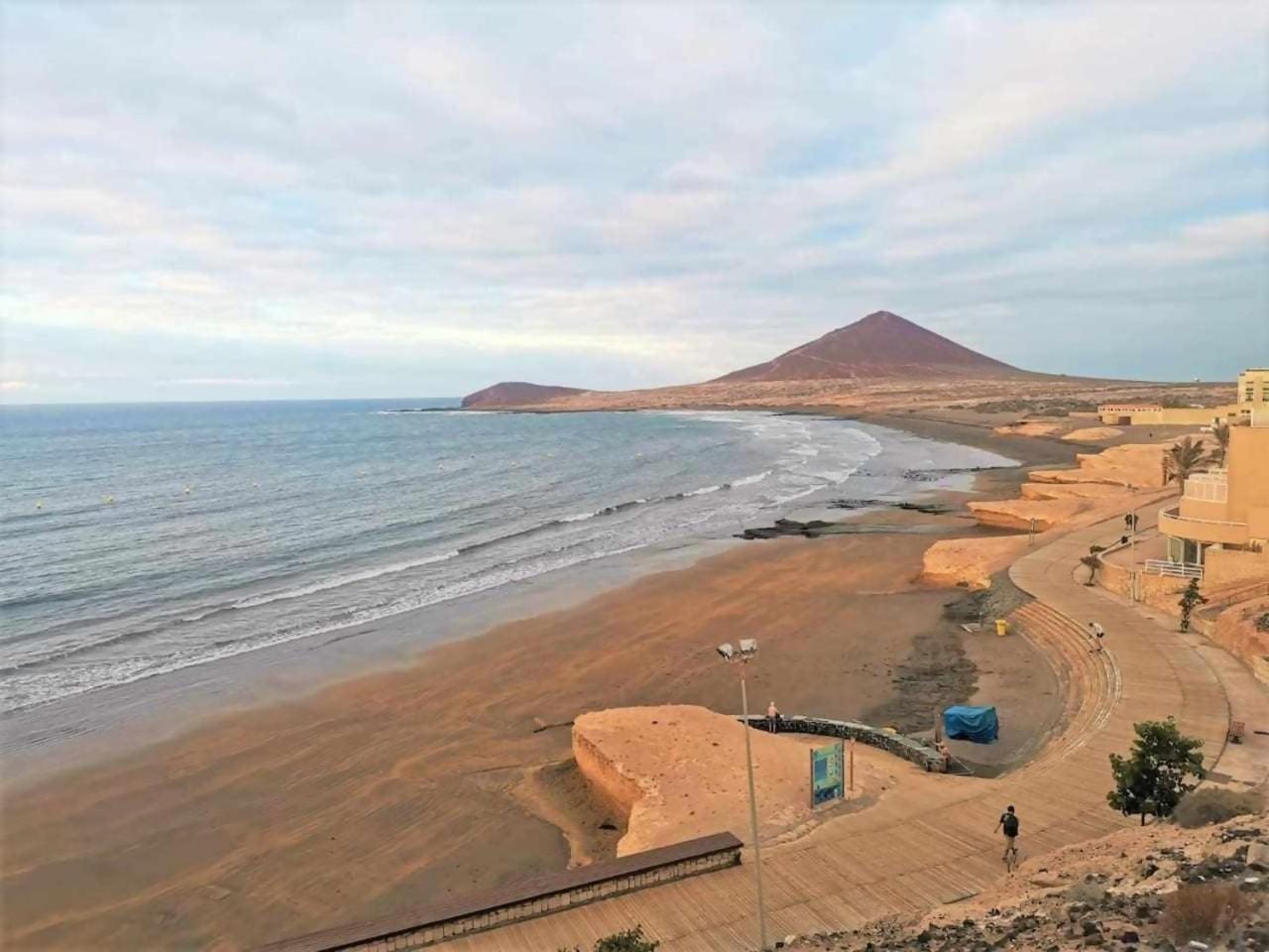 Rentenerife El Medano Beach Life 외부 사진