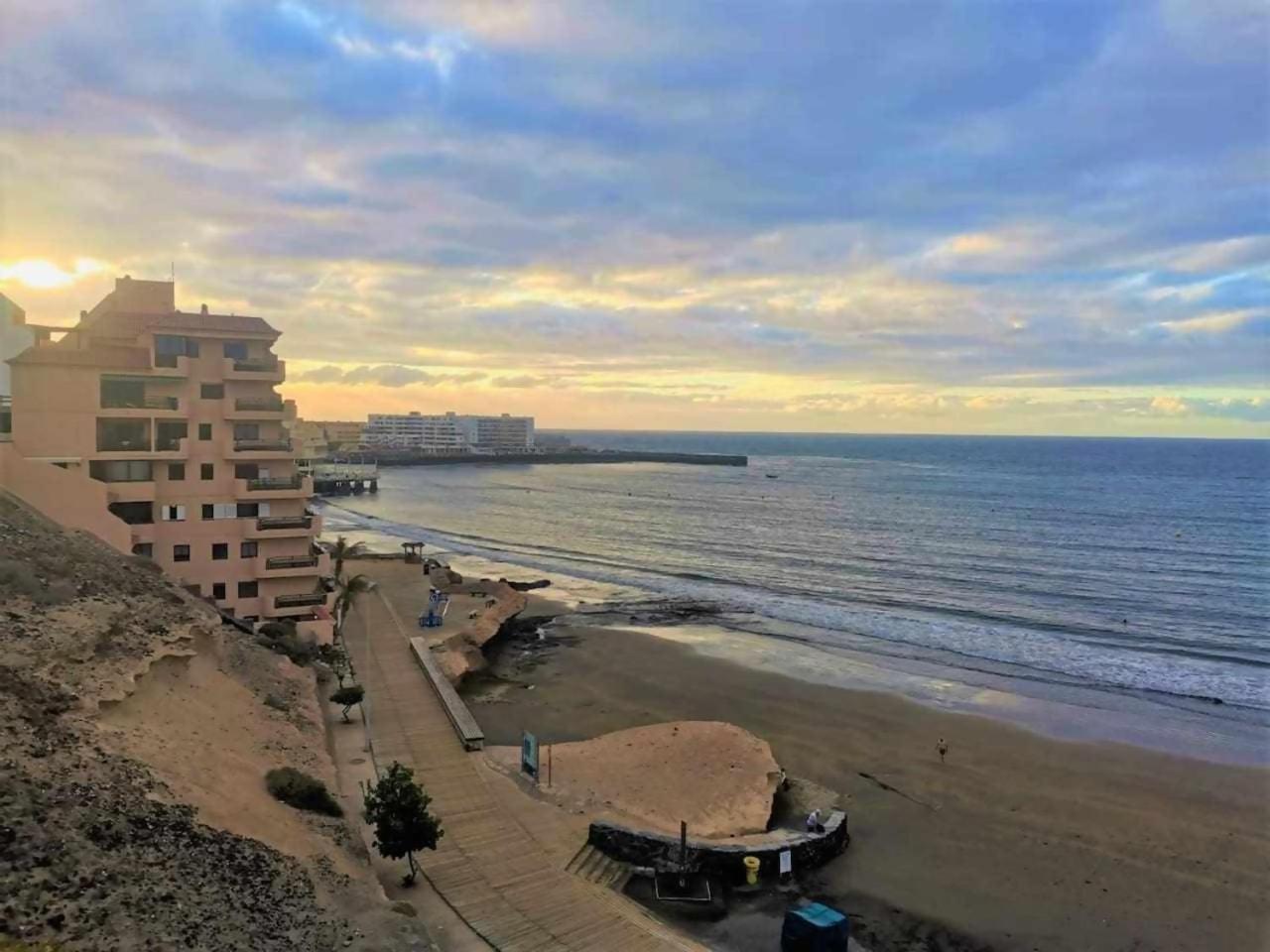 Rentenerife El Medano Beach Life 외부 사진